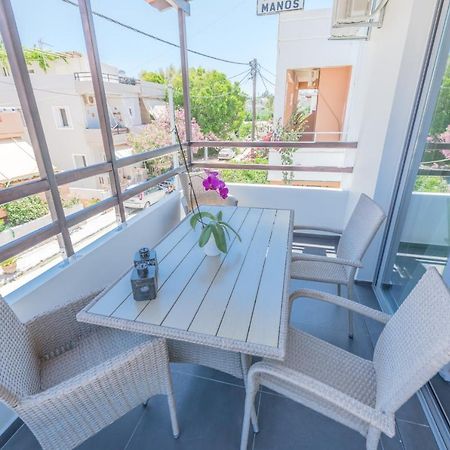 Rotunda Suites Kalamaki Екстериор снимка