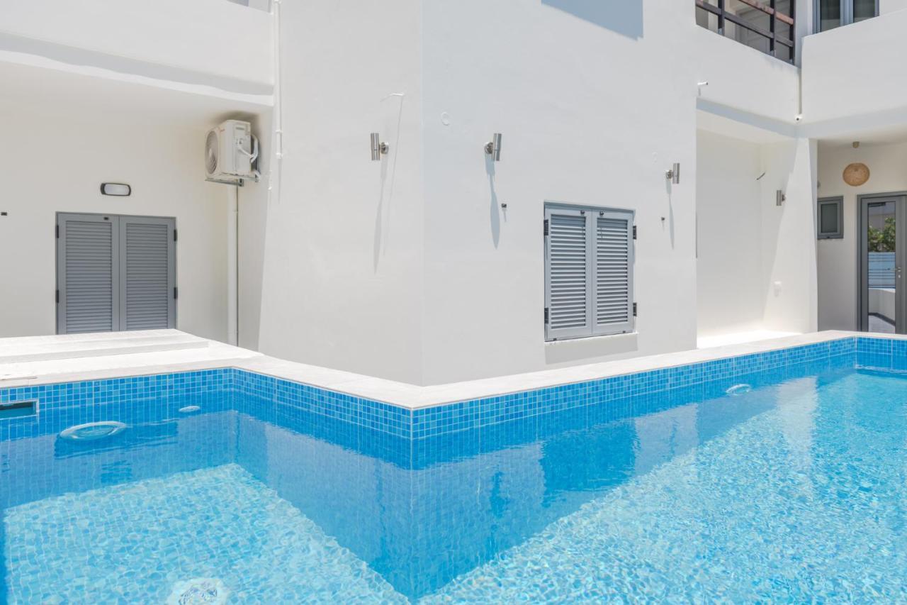 Rotunda Suites Kalamaki Екстериор снимка