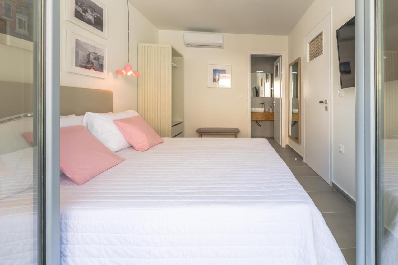Rotunda Suites Kalamaki Екстериор снимка