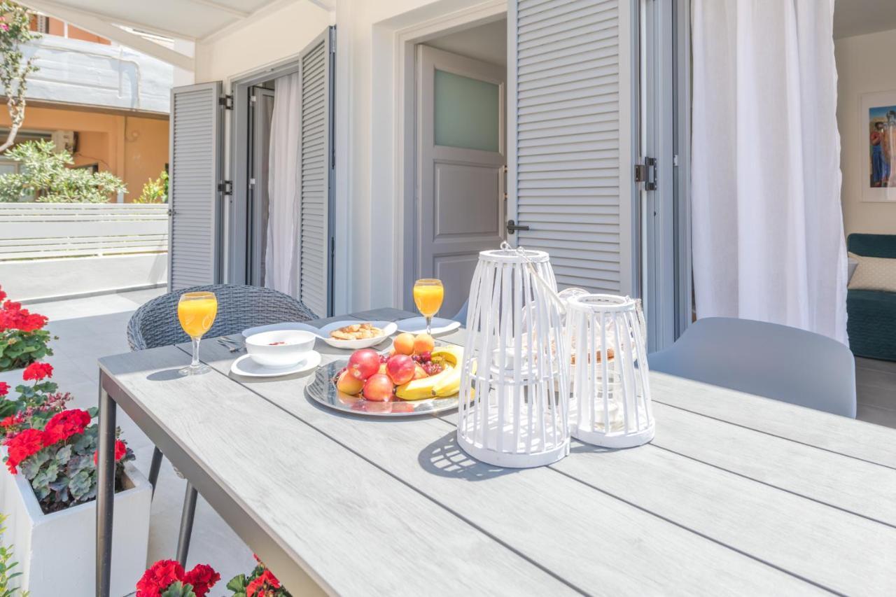 Rotunda Suites Kalamaki Екстериор снимка