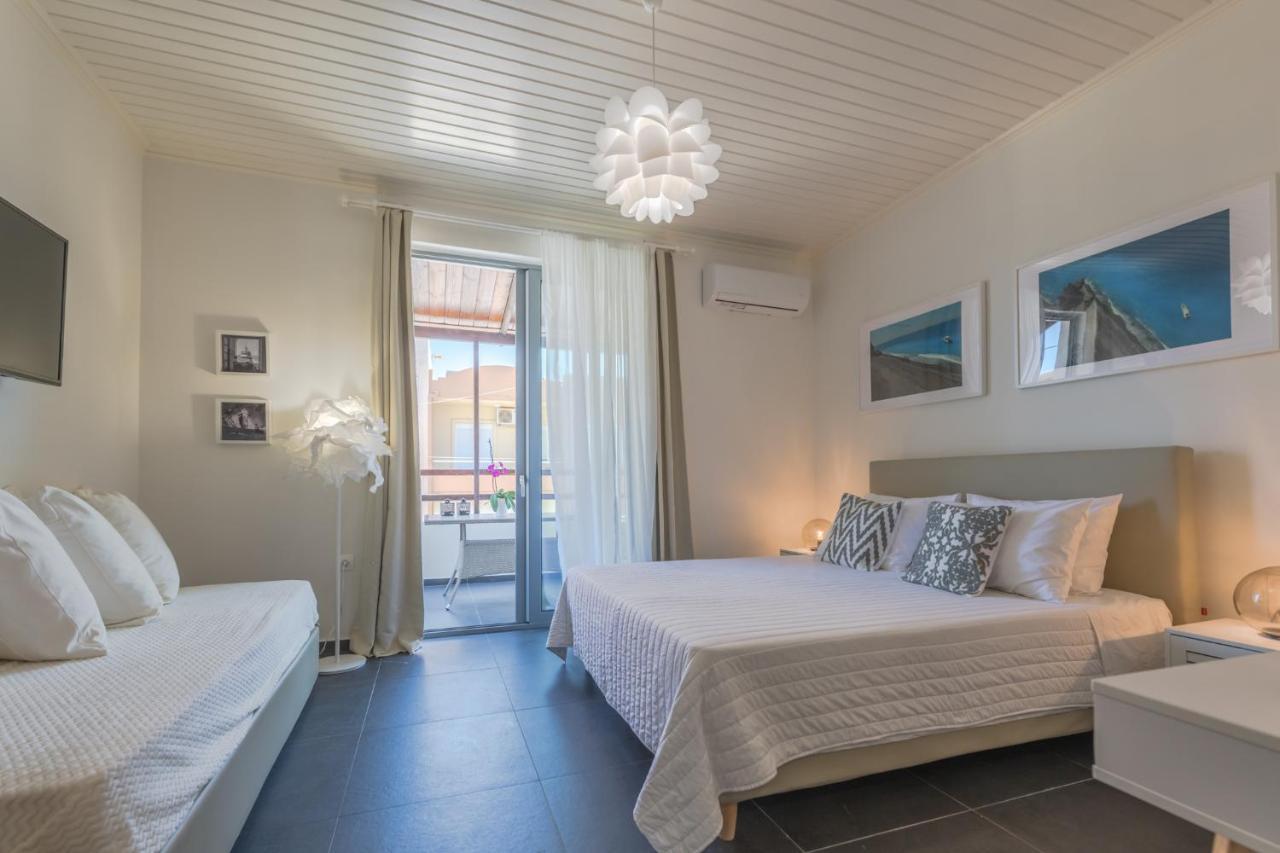 Rotunda Suites Kalamaki Екстериор снимка